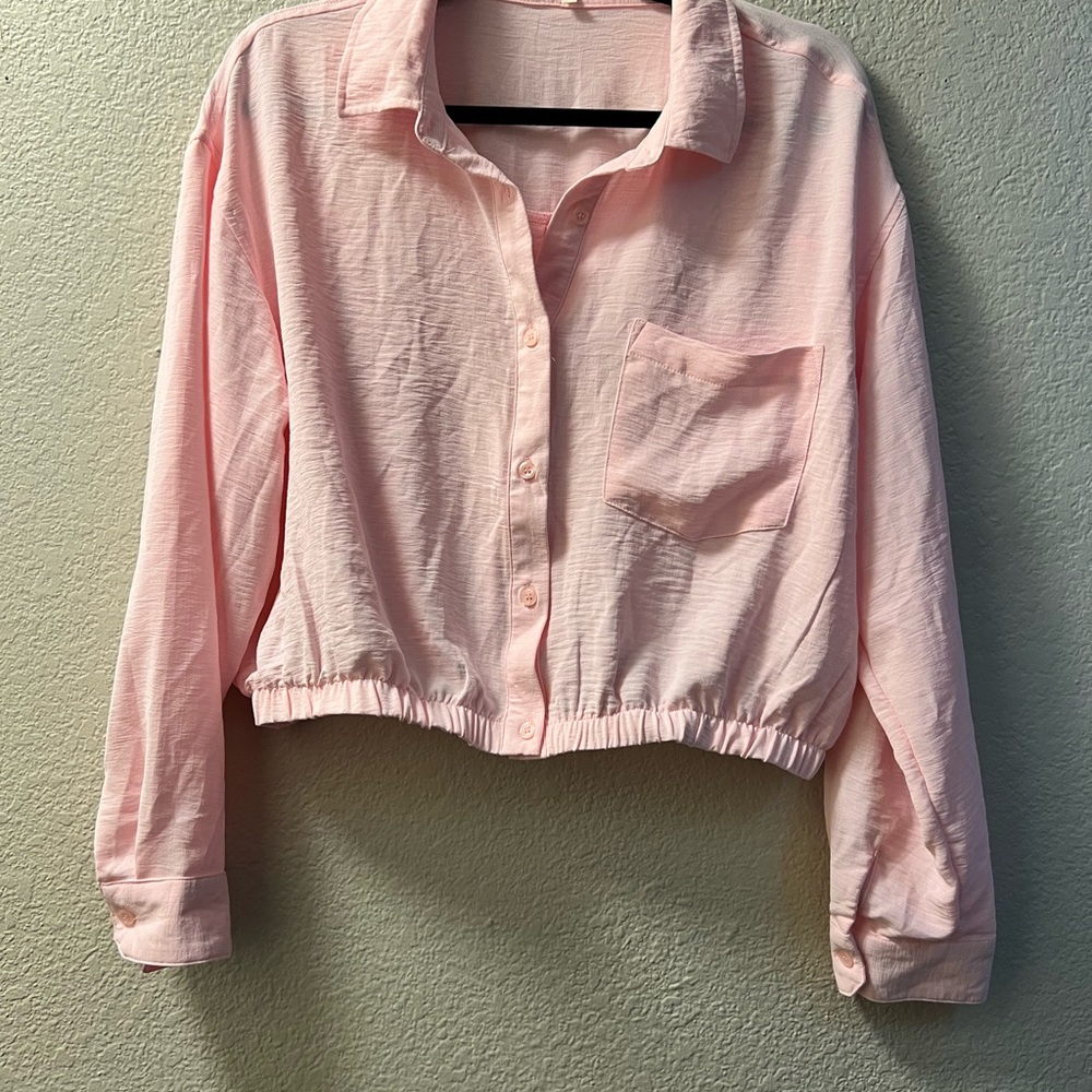 Cropped Pink Button Down Shirt with Elastic Cuffs